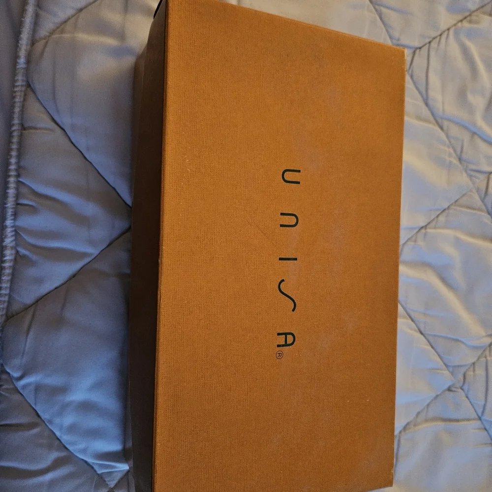Unisa Platform Shoes NIB - Picture 2 of 5